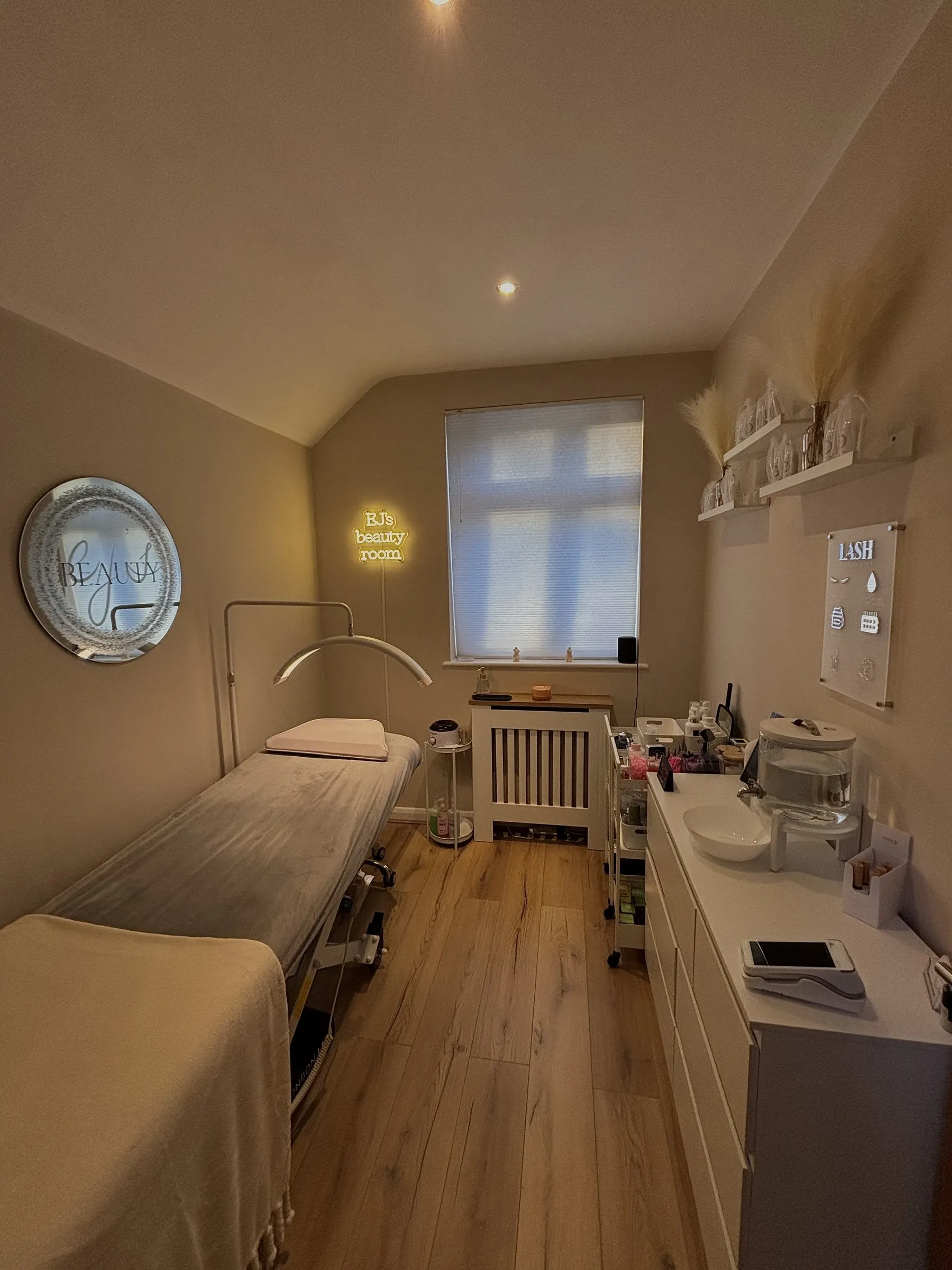Inside the Ej's Beauty studio in Worcester Park